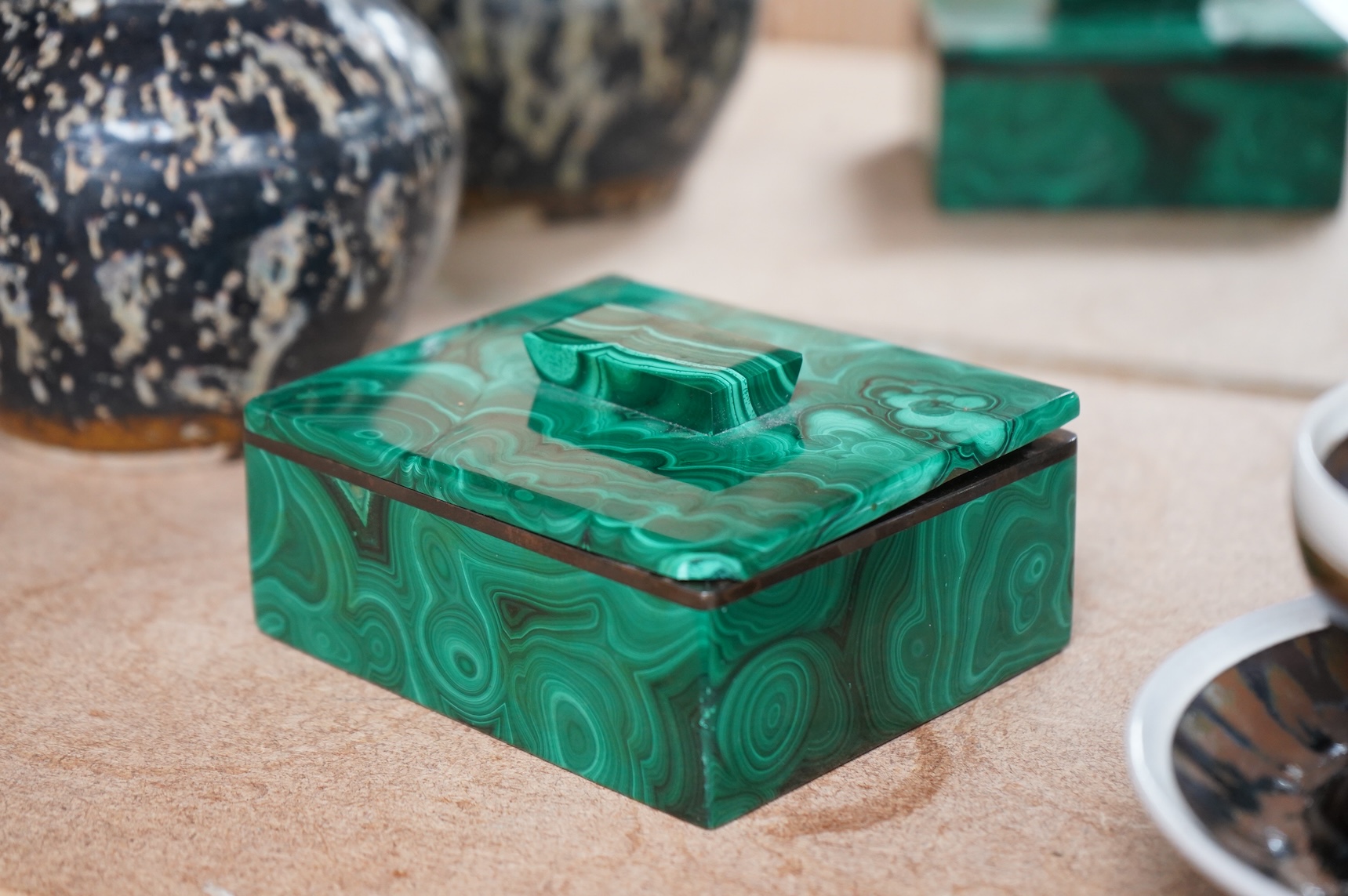An Art Deco malachite box, 12cm wide